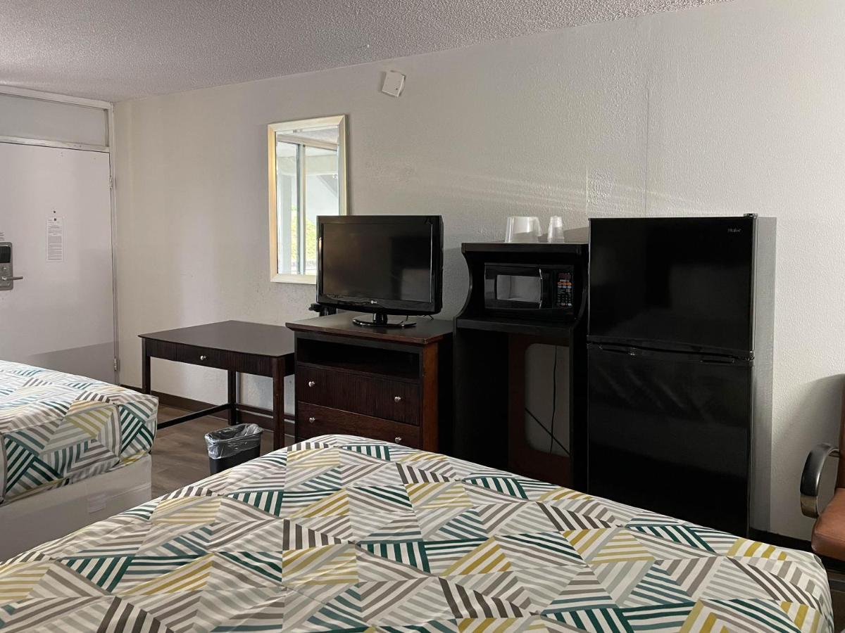 Suites Wytheville Va 外观 照片